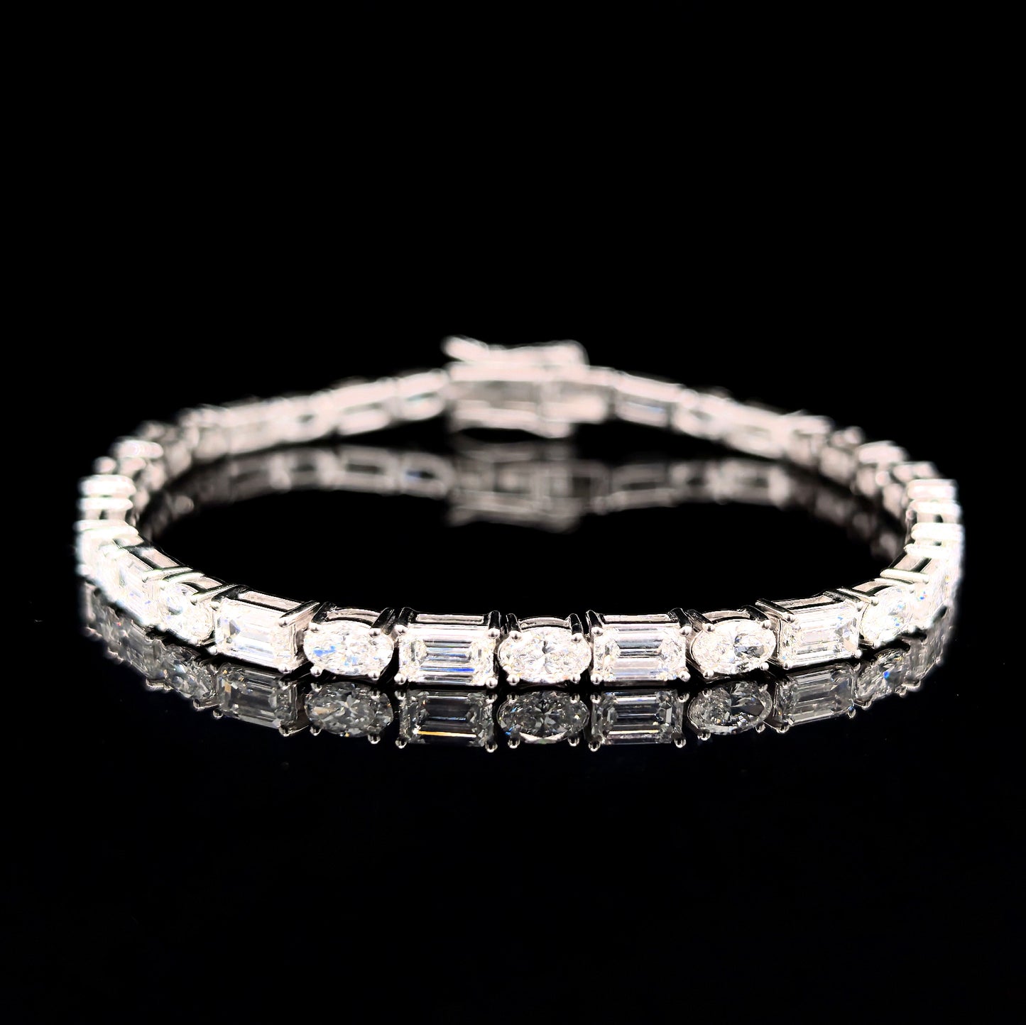 9k W/Gold, 34= 9,51ct Multi-shape Lab Grown Diamond Bracelet