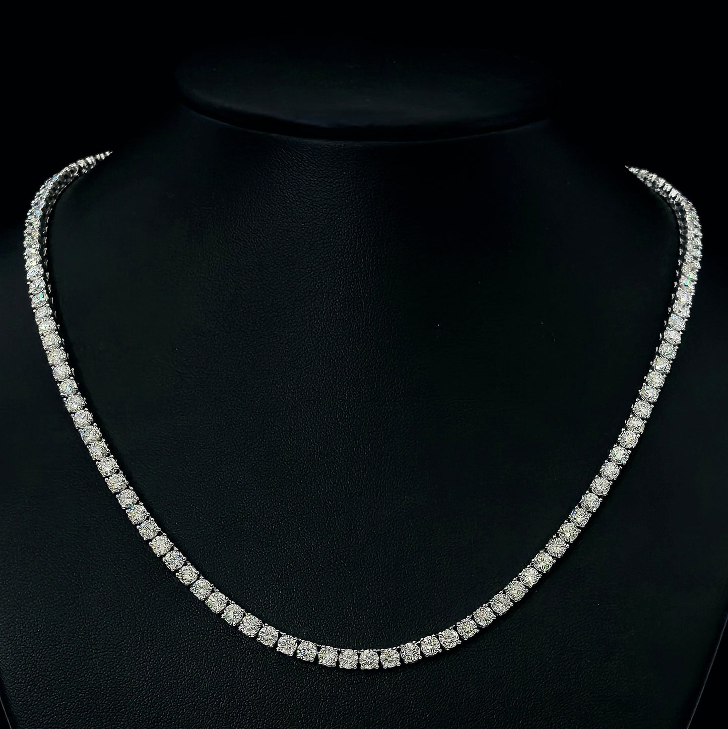 9k W/Gold, 125= 20,09ct Round Brilliant Lab Grown Diamond Necklace