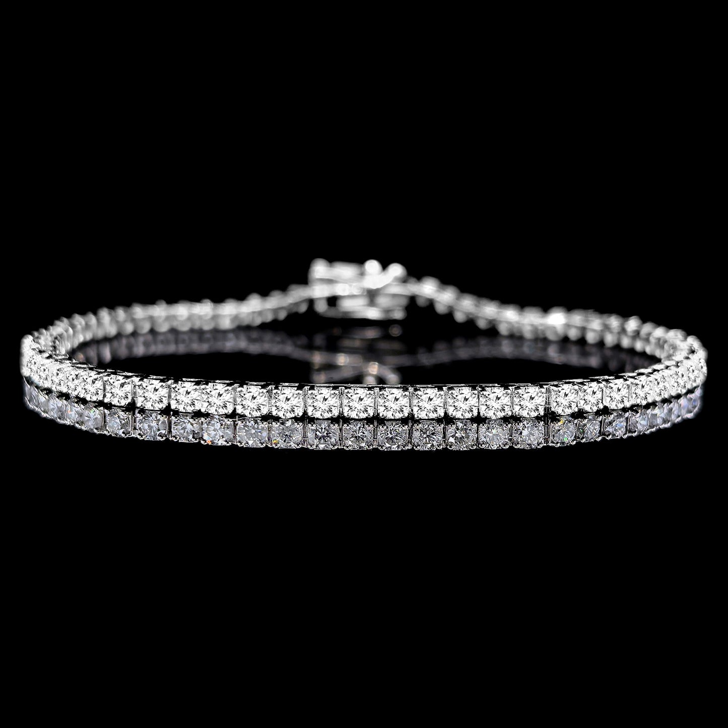 9k W/Gold, 65= 3,96ct Round Brilliant Lab Grown Diamond Bracelet