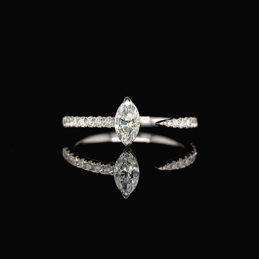 9k W/Gold, 0,26ct Marquise-Cut Pavé Lab Grown Diamond Dress Ring